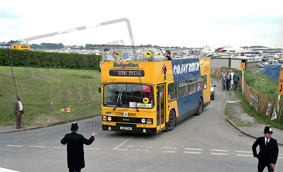 Badgerline A811THW Epsom Racecourse RP30 040686 015