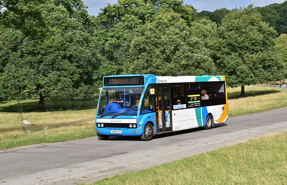 Stagecoach Yorkshire Traction YN06UGT Chatsworth 260921 a