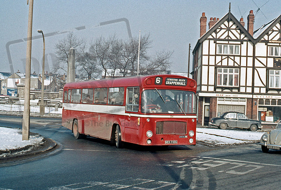 Warrington NED748G