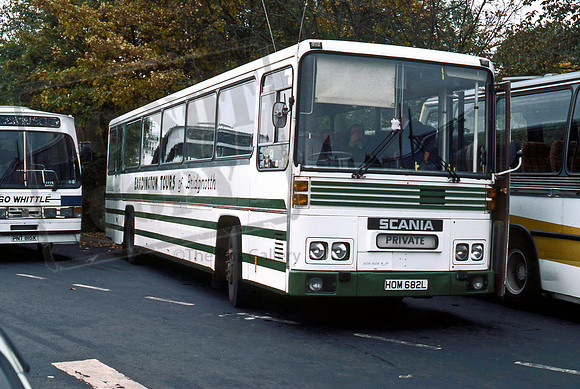 Eardington Tours of Bridgenorth HOM682L in Oct86