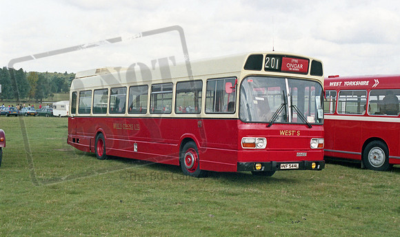 Wests HVF544L Woburn Showbus RP36 070986 017