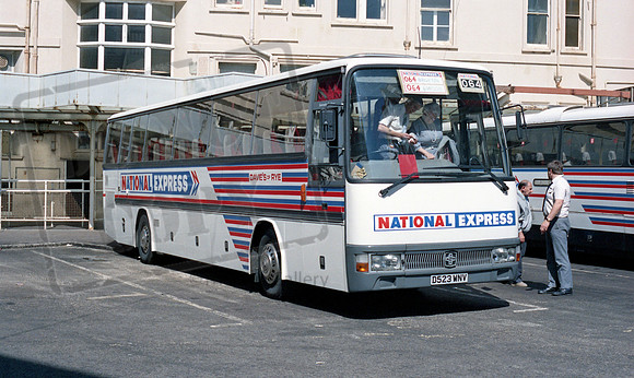 Davie of Rye D523WNV Brighton RP49 260487 011