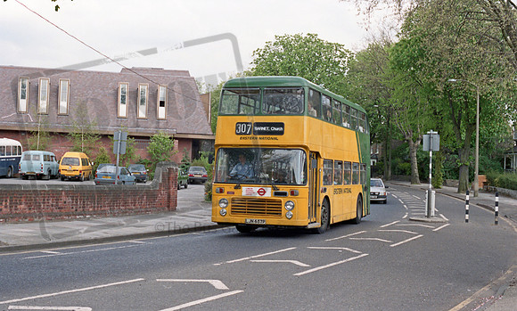 Eastern National LJN657P Enfield RP51 87 025