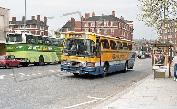 Eastern Scottish BSG551W London Victoria RP51 87 002