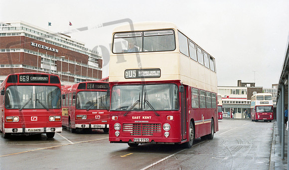 East Kent RVB975S Canterbury RP52 87 040