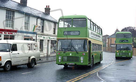 Southdown UWV620S Hailsham RP52 87 011