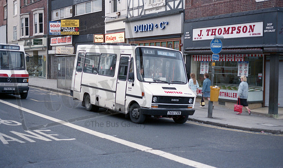 United D661CVN Darlington RP64 87 038