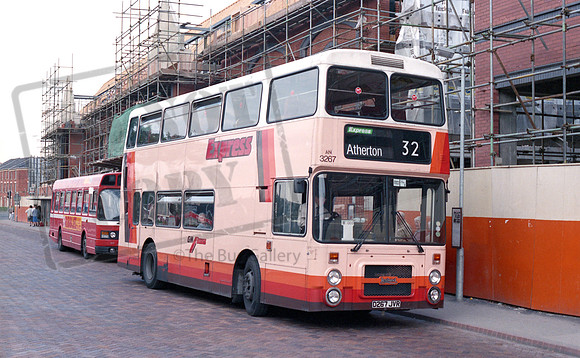 GM Buses C267JVR Wigan RP68 87 012