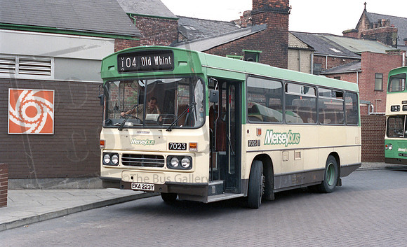 Merseybus EKA223Y St Helens RP69 87 034
