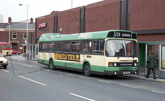 Merseybus VBG116V St Helens RP70 87 001