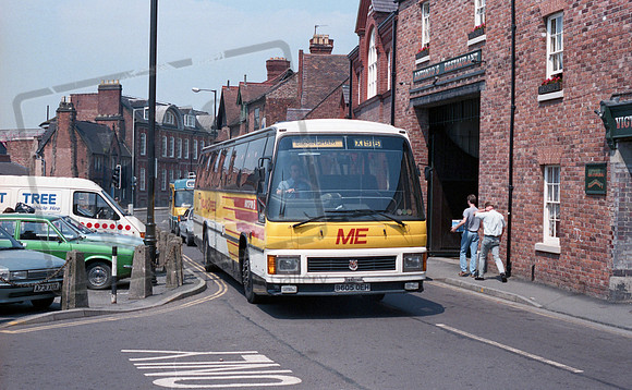 Midland Red North Hotspur B605OEH Shrewsbury RP71 87 029