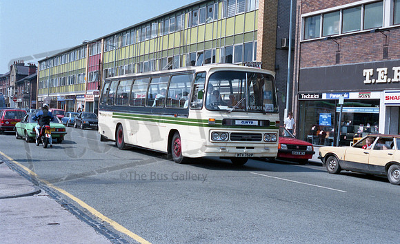 Wright MTV752P Wrexham RP71 87 018