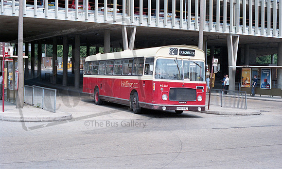 Hedingham KHK414J Colchester RP72 87 022