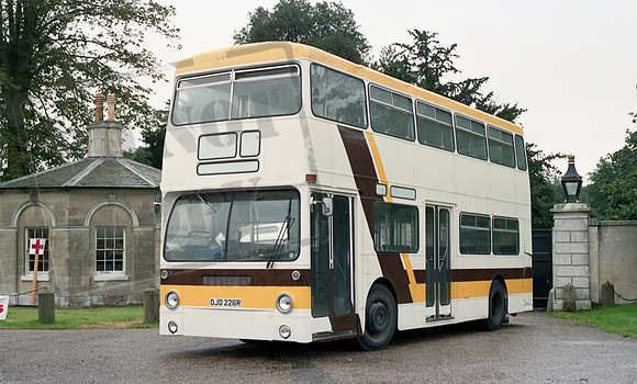 Motts OJD226R Woburn Showbus RP75 060987 036