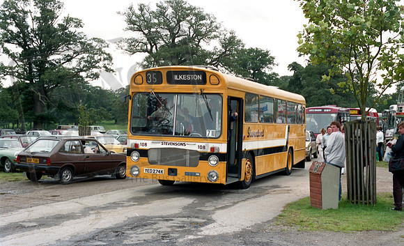 Stevensons YED274K Woburn Showbus RP75 060987 033