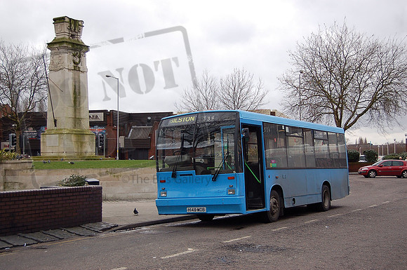 Thandi Exec H148MOB Walsall Feb07