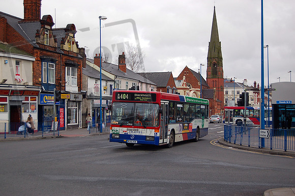 Travel West Midlands R135XOB Feb07