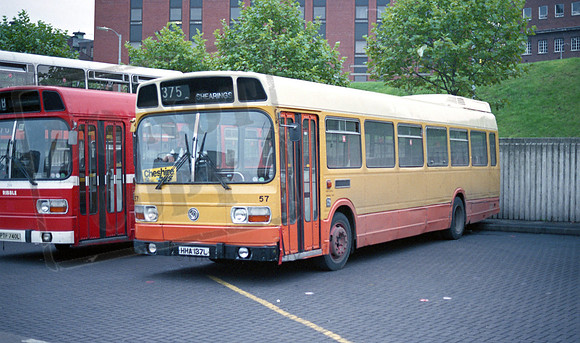 Shearings HHA137L Stockport RP82 87 009