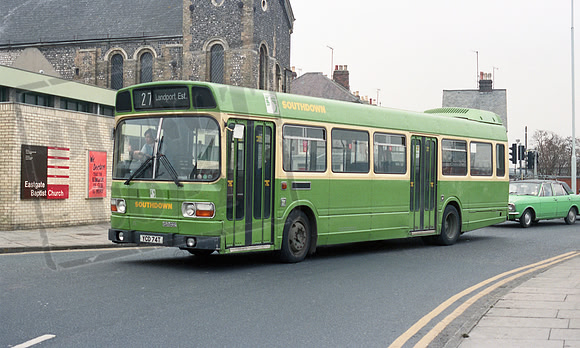 Southdown YCD74T Lewes RP84 87 023