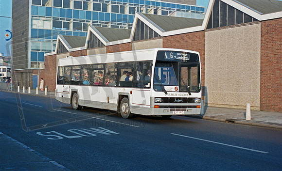 Jubilee E371YRO Stevenage RP86 88 002