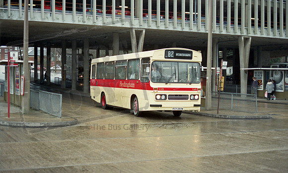 Hedingham FCY293W Colchester RP87 88 039