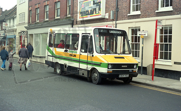 Badgerline E924KEU Salisbury RP89 88 013
