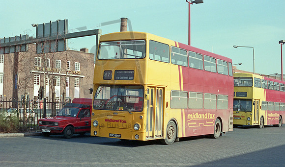 Midland Fox 2890 KUC899P Leicester RP93 88 022
