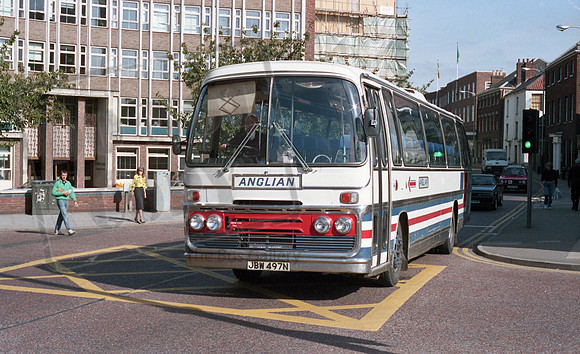 Anglian JBW497N Norwich RP40 86 034