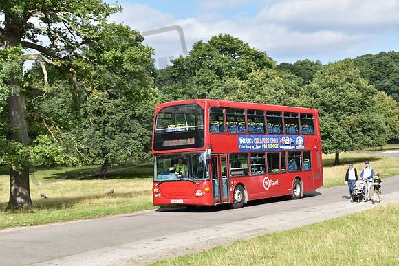 TM Travel YN06JYO Chatsworth 260921