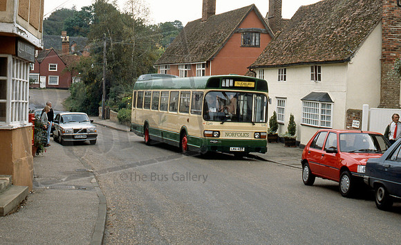 Hedingham LMA413T Kearsey 9/91