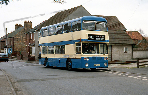 Isle Coaches JOV621P Haxey 491 NH91s1