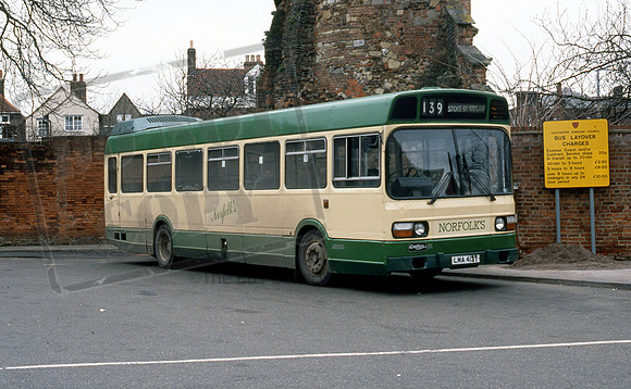 Norfolks LMA413T Colchester 391 NH91s1