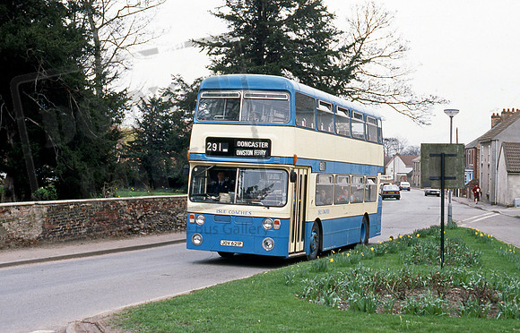 Isle Coaches JOV621P Haxey 491 NH91s2