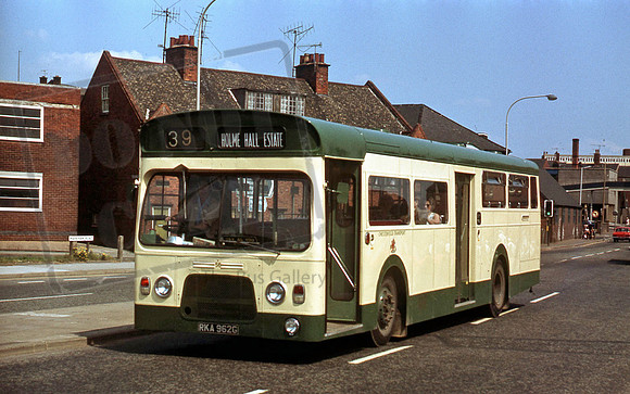 Chesterfield Transport RKA962G