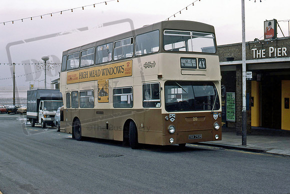 Grimsby TGX792M in 11/84