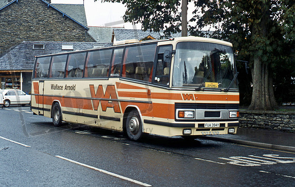 Wallace Arnold FUA394Y 10/83