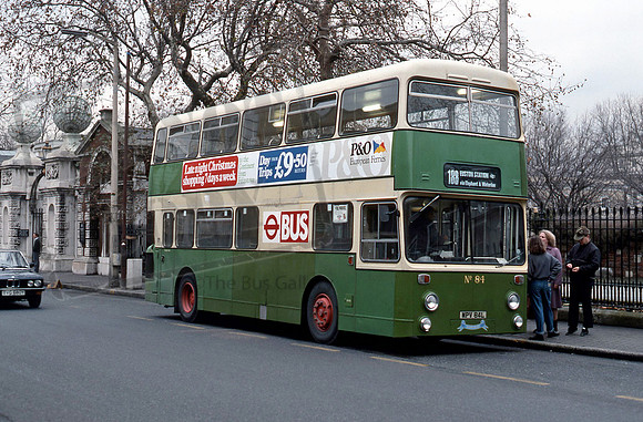 Ipswich Buses WPV84L on hire to Boroline at Greenwich in 12/88