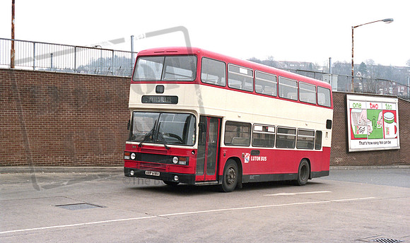 Luton Bus ARP618X Luton RP26 270486 022