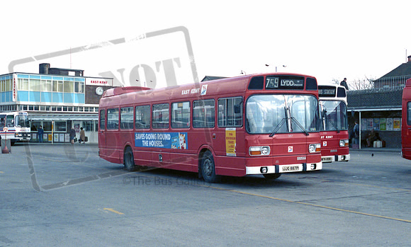 East Kent JJG887P Canterbury RP1 86