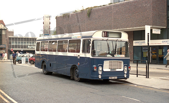 Ble Saloon CPD131T Guildford RP37 986 023