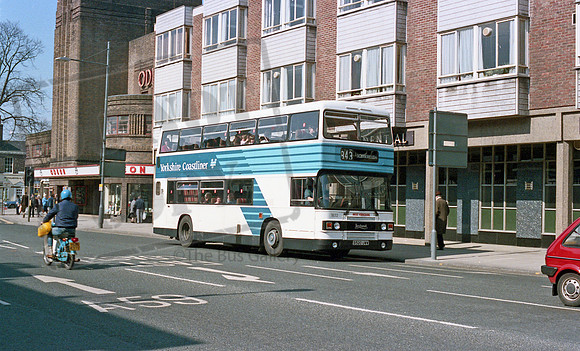 West Yorkshire (Yorkshire Coastliner) B520UWW York RP23 260486 038