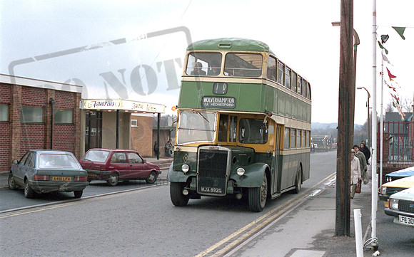 Green Bus MJA892G Hednesford RP4 160486