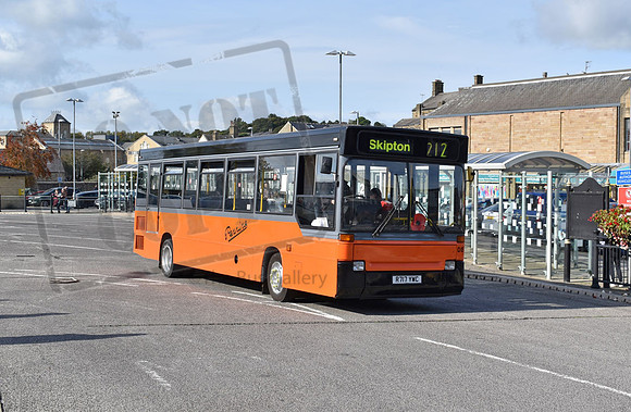 Preserved Pennine R717YWC Skipton 101021