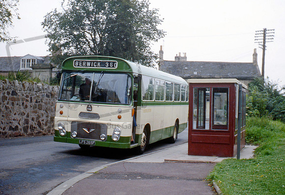 Eastern Scottish LFS265F at Duns in 9/78