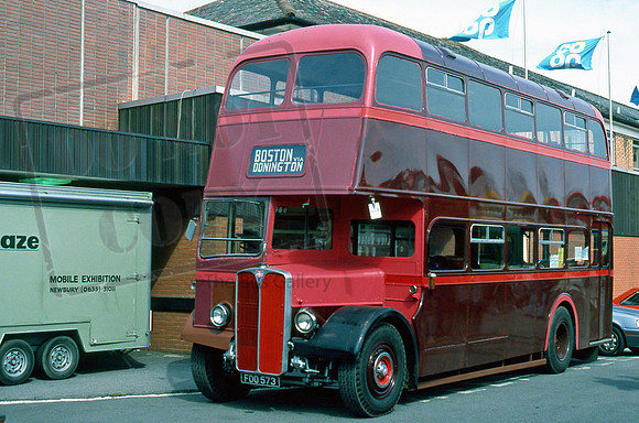Holme Delight FDO573 (preserved) at Addlestone 4/89