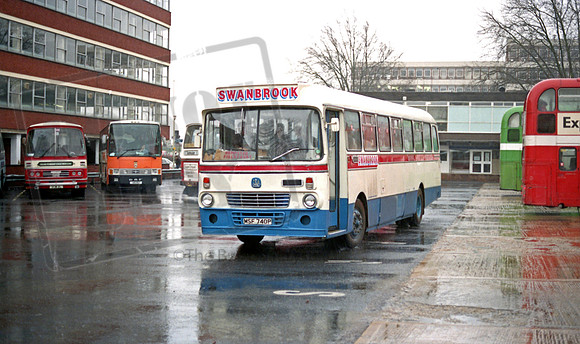 Swanbrook MSF740P Gloucester RP46 040487 007