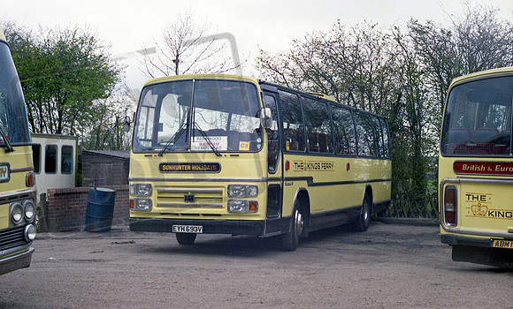 Kingsferry EYH693V at Lidsing in 1982