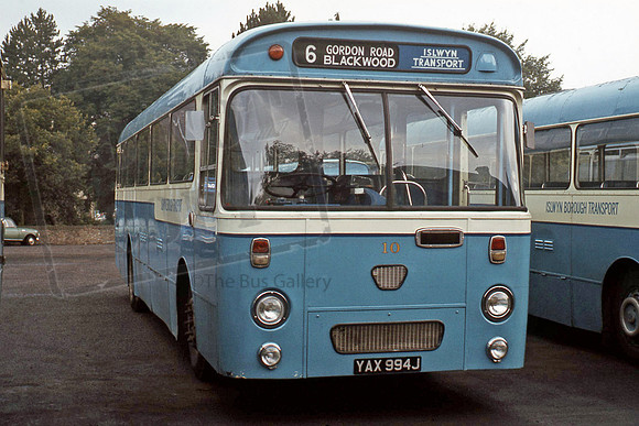 Islwyn YAX994J 9/81