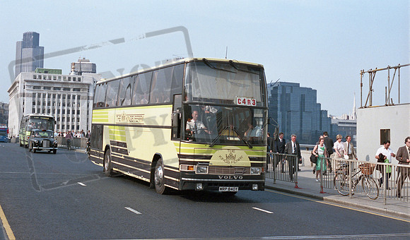 Kings Ferry MRP840Y London Bridge RP33 86 027