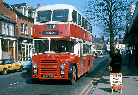Berresfords KEK742 at Leek in 3/76
